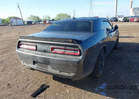 2021 Dodge Challenger R/T Scat Pack z USA, uszkodzony, nr VIN 2C3CDZFJ4MH673708